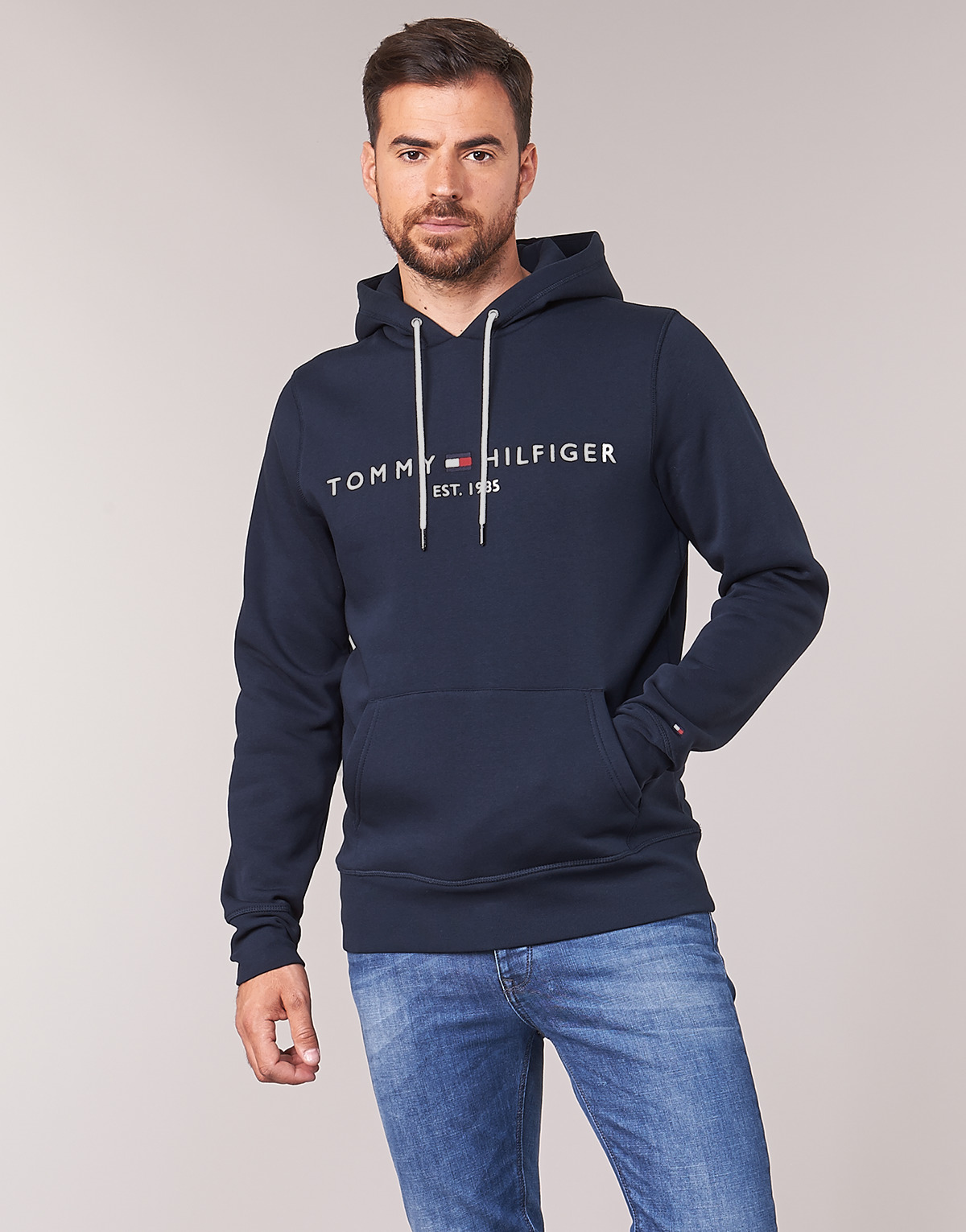 Tommy Hilfiger Men's Sweatshirt Tommy Logo Hoody, Daring Orange, M :  Amazon.in: Fashion