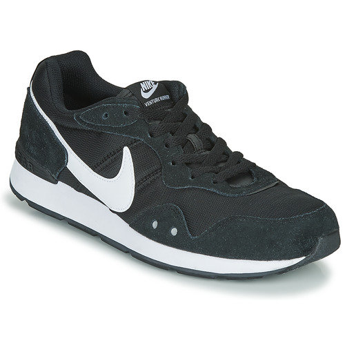 Shoes Men Low top trainers Nike VENTURE RUNNER Black / White