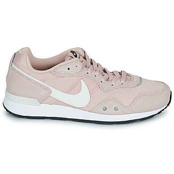 Nike WMNS NIKE VENTURE RUNNER White / Green - Free delivery ...
