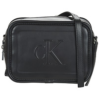 Bags Women Shoulder bags Calvin Klein Jeans SCULPTED CAMERA BAG18 PIPPING Black