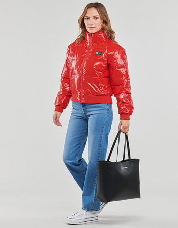 Tommy Jeans TJW BADGE GLOSSY PUFFER Red