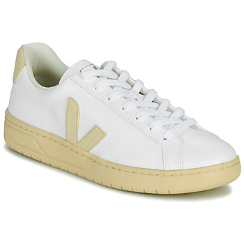 Shoes Low top trainers Veja URCA White / Beige
