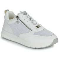 Shoes Women Low top trainers Tamaris  White / Silver