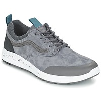Shoes Low top trainers Vans ISO 3 MTE Grey / Black